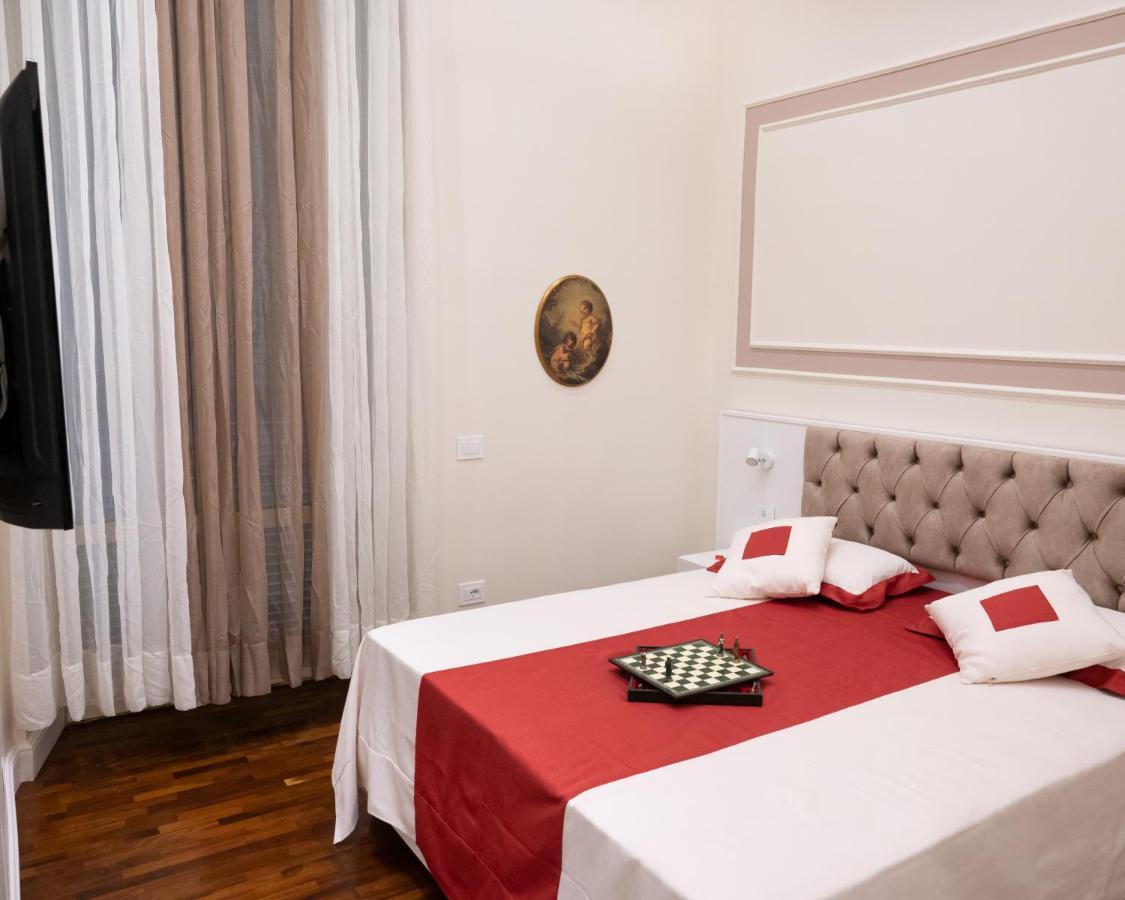 Bernini House Naples Hotel Exterior photo